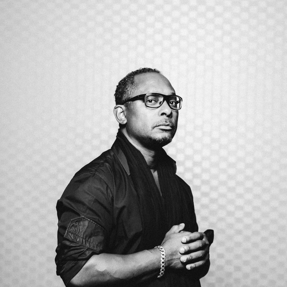 Derrick-May-Divulgação